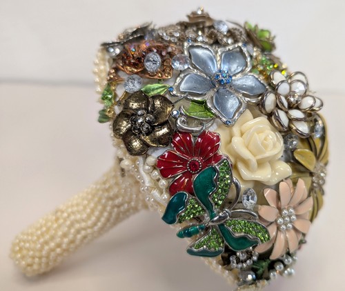 Vintage heirloom brooch - vintage,