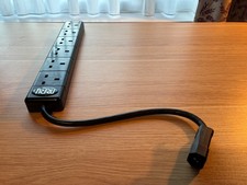 MCRU 6 way mains block with silver plated connections with a 6A shrouded plug