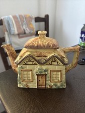 Keele Street Pottery Co. Hand