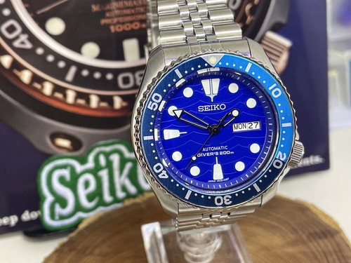 Seiko men black watch - seiko,
