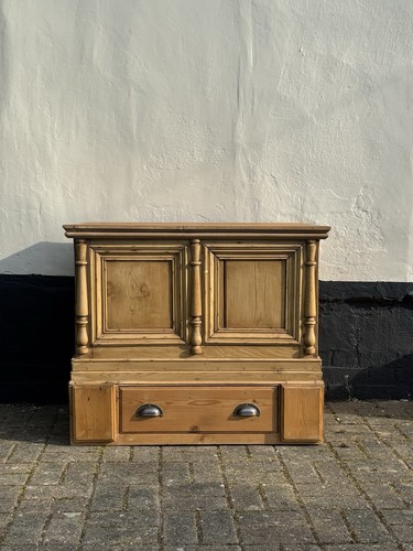 Rustic antique victorian - rustic,