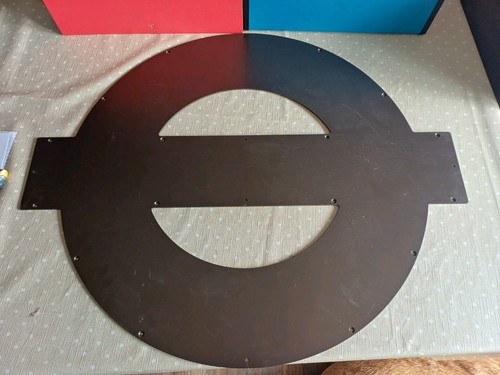London transport roundel - london,