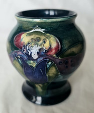 pretty Moorcroft vase colourful