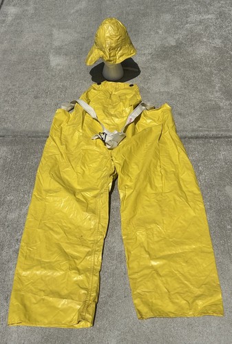 Vintage norton yellow pvc - vintage,