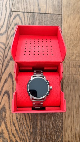 Diesel smartwatch model - smartwatch,