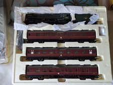 Hornby R2660M Black Prince The