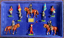 Britains,  Honourable