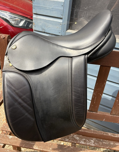 Black country wide - black,