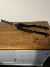 Pinarello Dogma F12 Disc Thru