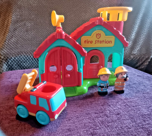 Elc happyland fire station - elc,