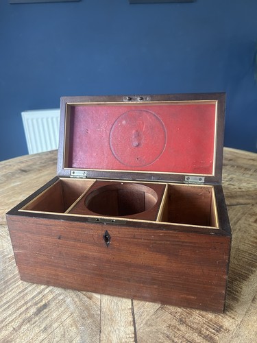 Antique wooden tea caddy - wooden,