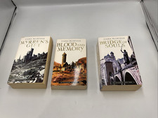 Fiona Mcintosh The Quickening Trilogy Paperback Book Bundle Gift, Memory, Souls