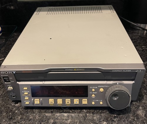 Sony compact betacam - compact, sp