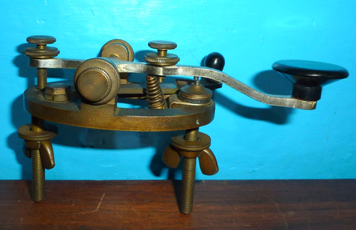 Vintage brass straight legged - brass,