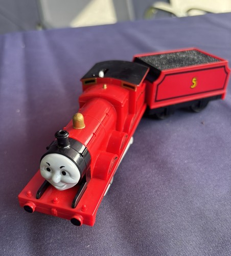 Tomy plarail trackmaster james - tomy,