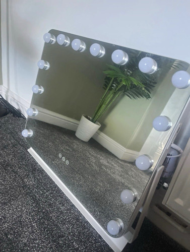 Hollywood white led - white, lighted