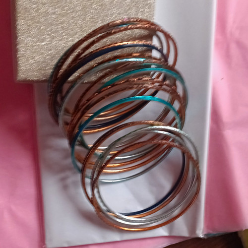 Multicolour metal stackable - metal,