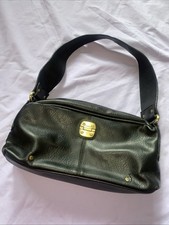 Fiorelli Black Leather Shoulder Bag Preowned Gold Coloured Hardware