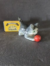 VINTAGE * GOEBEL * WEST GERMAN CERAMIC CAT PLAYING WITH BALL FIGURINE
