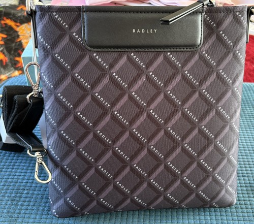 Radley southwell gardens - radley,