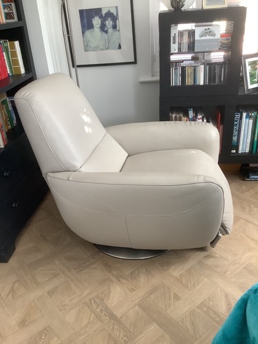 Natuzzi leather recliner chair - leather,