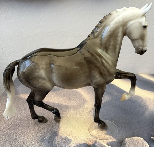Breyer trad prague dapple - breyer,