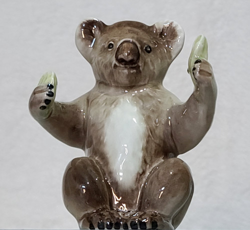 Beswick koala bear - bear, holding