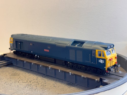 Hornby r2428 blue class - hornby, br