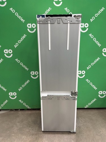 Liebherr integrated fridge - liebherr,