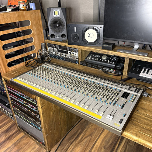 Seck model 242 - seck, 24-channel