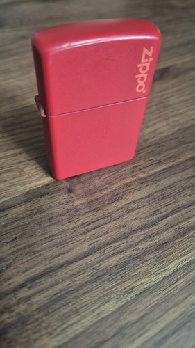 Genuine zippo red - genuine, matte