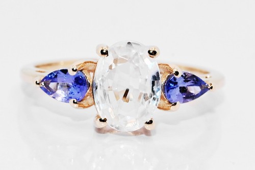 9ct gold tanzanite - gold, aa