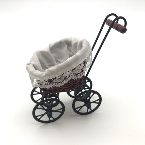 Small dolls house wicker - wicker, &