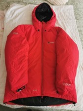 Berghaus Extrem Incinerator jacket. Mens XL 700 + 60 Down and Primaloft.
