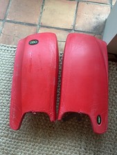 OBO Robo Plus Leg guards Size Medium Red