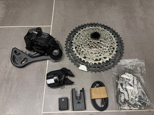 Shimano di2 m8250 speed - xt,