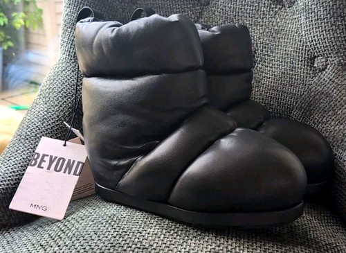 Mango beyond black goat - beyond,