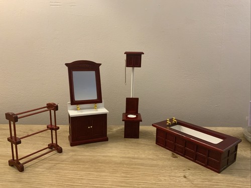 Dolls house miniature - dolls,
