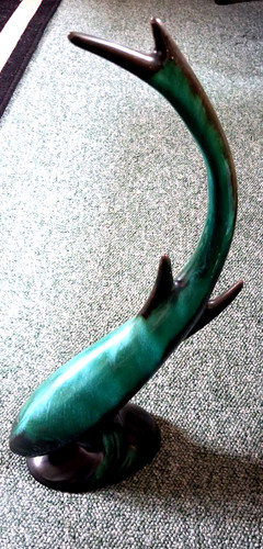 Exceptionally rare blue - exceptionally,