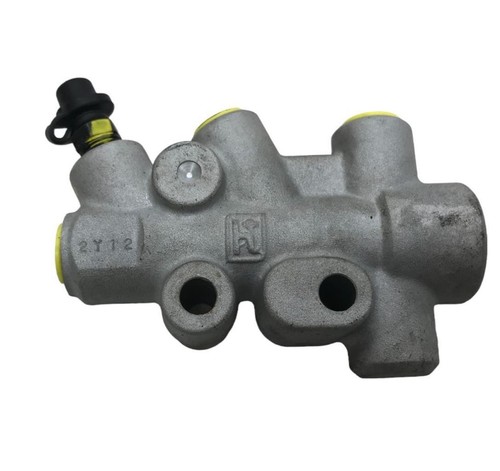 Brake distributor piaggio - brake, mp3