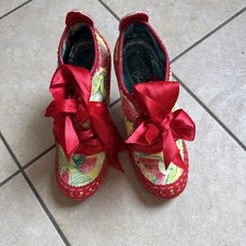 Ladies Irregular Choice