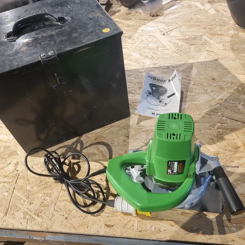 Janser door boss - door,
