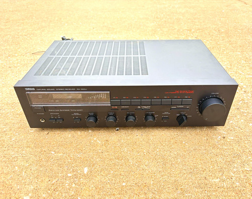 Yamaha 300u natural sound - yamaha,