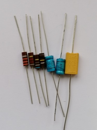Fuzz face components resistors - face,