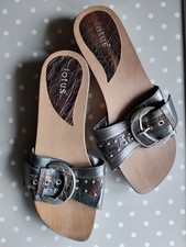 New Lotus Metallic leather