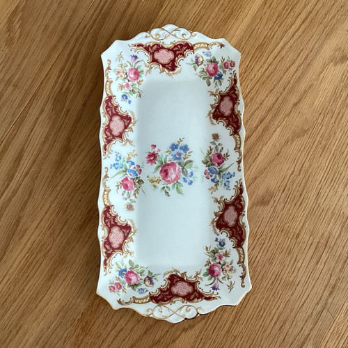 Royal tuscan windsor - royal, bone