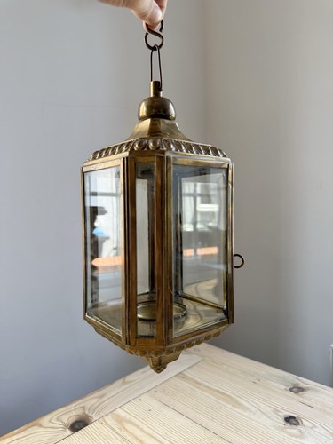 Vintage ornate hexagonal - vintage,