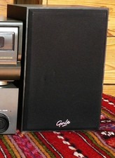 2 x Vintage Wood Effect 'Gale