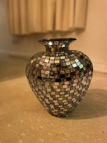 Mosaic mirrored heart shaped - mosaic,
