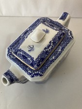 Ringtons T Pot Collectors Item Produced By Wade Ceramics No Chips Good Condition